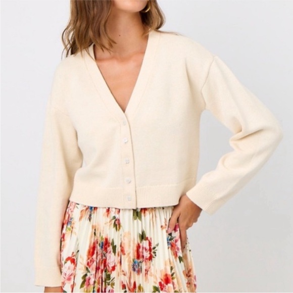 La Porte Cotton Cashmere Knit Summer Cardigan in Cream - Picture 1 of 7